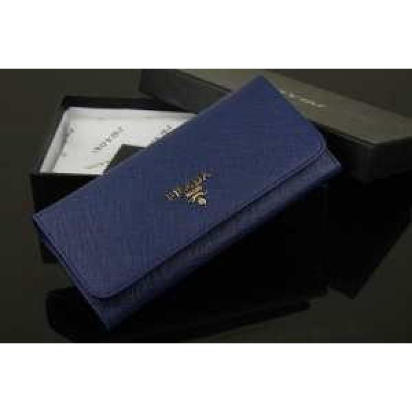 2026 入手困難 PRADA プラダース長財布