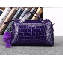 2026 お買得 FENDI フェンディ ショルダーベルト付 レディース ハンド...