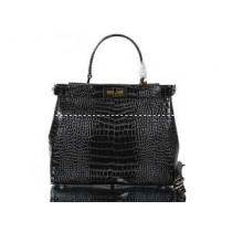 FENDI フェンディ 大人気☆NEW!!2026春夏 新作 手持ち&シ...