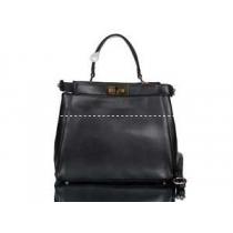 2026春夏 新作 FENDI フェンディ 大人気☆NEW!!手持ち&ショルダー掛け8244