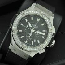 Hublotウブロ メンズ腕時計 日本製クオーツVK 日付表示 ラバー サファイヤクリスタル風防 ダイヤベゼル