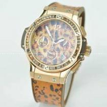 Hublotウブロ 女性用腕時計 日本製クオーツ 6針クロノグラフ 日付表示  ...