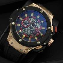 Hublotウブロ 自動巻きメンズ腕時計 ラバー 6針クロノグラフ 日付表示