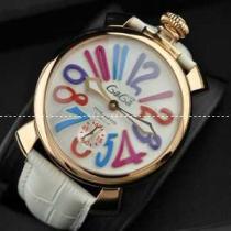 GaGaMILANO ガガミラノ腕時計 2針 機械式（手巻き）/夜光効果 マルチカラーインデックス インデックス ケース