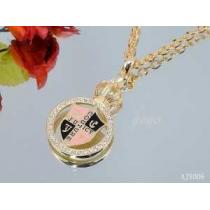 2026春夏新作コピーブランドJuicy Couture ジューシークチュールネックレス、ペンダントトップ、チョーカー