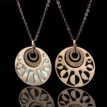 秋冬 2026 人気商品 BVLGARI ブルガリ ユニセックスネックレス 2色...