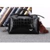 2026 完売品！FENDI フェンディ ショルダーベルト付 レディース ハンドバッグ 2350