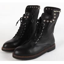 アレキサンダー・マックイーン偽物レディース　ショートブーツ　リベット MQ275...