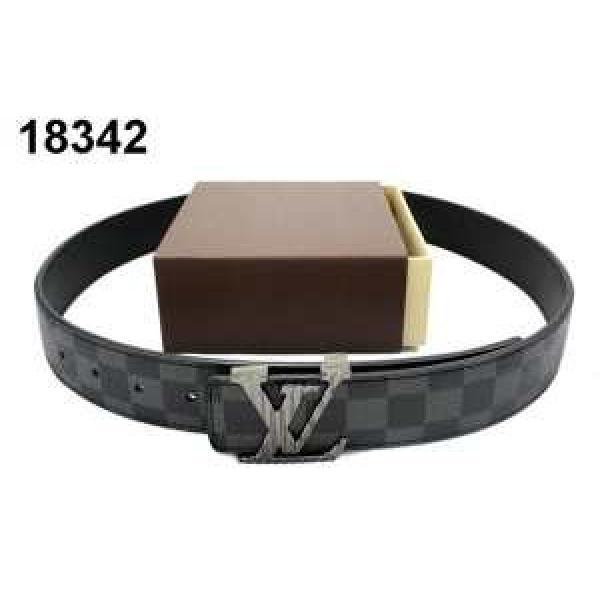 最新作  2026 LOUIS VUITTON ルイ ヴィトン ベルト