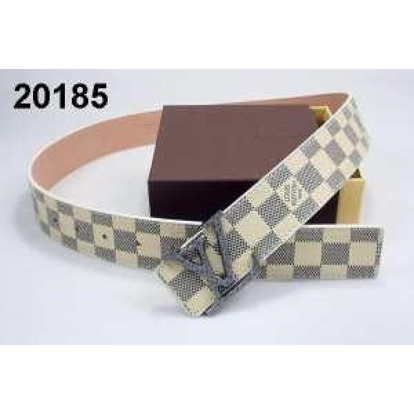 2026 大特価  LOUIS VUITTON ルイ ヴィトン ベルト