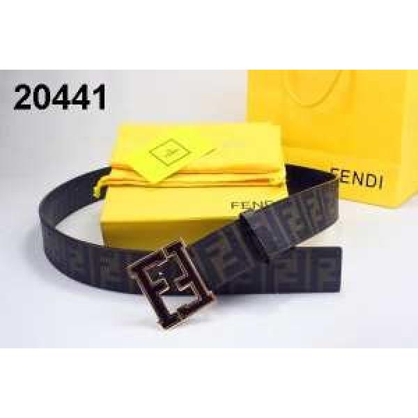SALE!今季 2026 FENDI フェンディ ベルト 本革(牛皮) 最高ランク