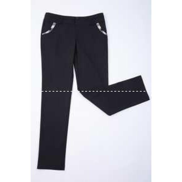 VOG希少価値大！ 春夏新作 バーバリー レディーススパッツ