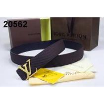 おしゃれも譲れない 2026 LOUIS VUITTON ルイ ヴィトン ベルト...