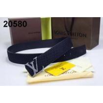 値下げ！ 2026 LOUIS VUITTON ルイ ヴィトン ベルト 本革(牛...