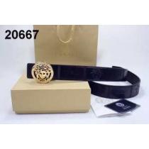 大人のおしゃれに 2026 VERSACE ヴェルサーチ ベルト 本革(牛皮) ...
