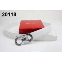 抜群の雰囲気が作れる! 2026 FERRAGAMO サルヴァトーレフェラガモ ...