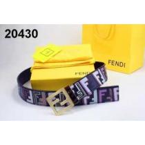 抜群の雰囲気が作れる! 2026 FENDI フェンディ  ベルト 本革(牛皮)...