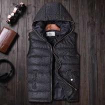 ファション性の高い 2026 BURBERRY バーバリー ダウンベスト 2色可...
