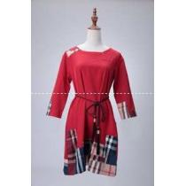 VOG新入荷 春夏新作 バーバリー ワンピース  赤色