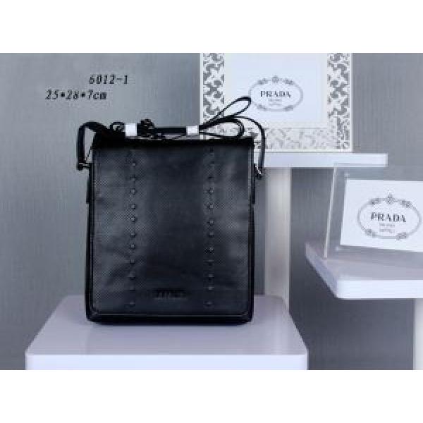 2026 美品！PRADA プラダ メンズ用 ショルダーバッグ 6012-1