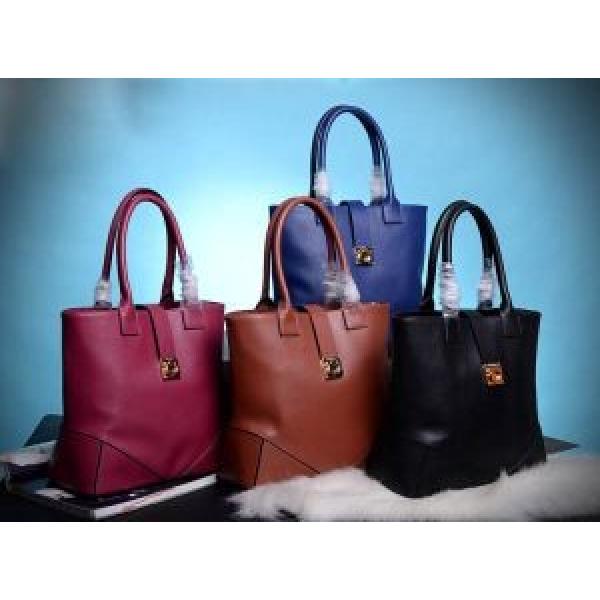 2026 首胸ロゴ FERRAGAMO サルヴァトーレフェラガモ レディースバッグ 4色可選 13725