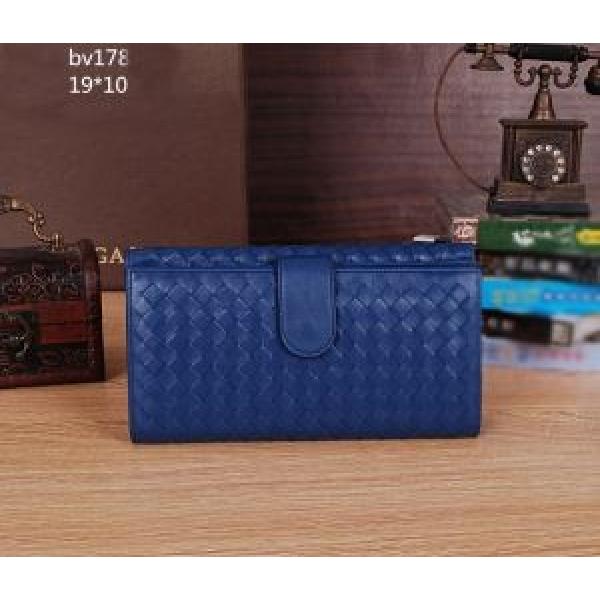【激安】 2026春夏 BOTTEGA VENETA ボッテガ ヴェネタ  財布 178