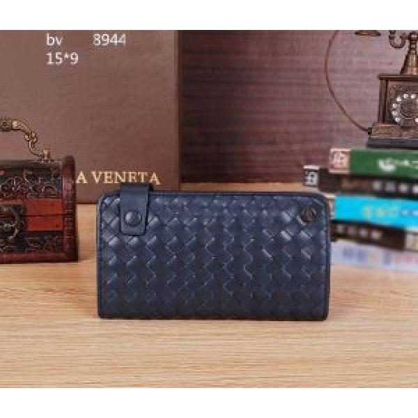 2026春夏 ～希少 BOTTEGA VENETA ボッテガ ヴェネタ  財布 8944