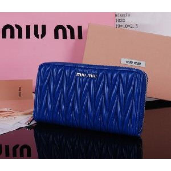 【激安】 2026春夏 MIUMIU ミュウミュウ 財布 1033