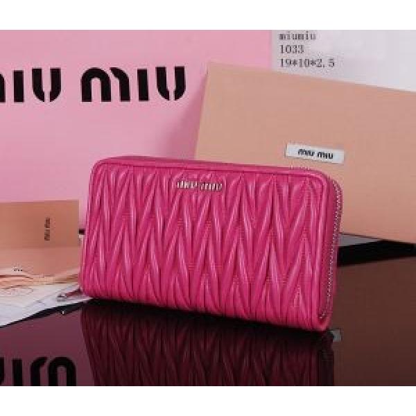 SALE開催 2026春夏 MIUMIU ミュウミュウ 財布 1033
