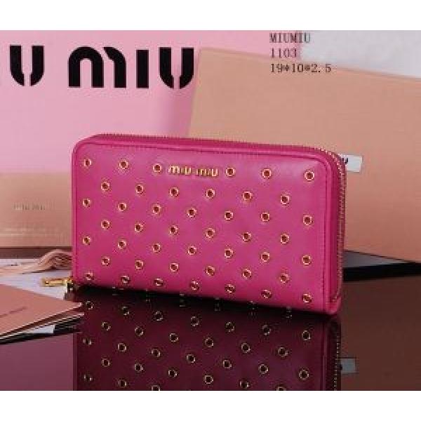 2026春夏 首胸ロゴ MIUMIU ミュウミュウ 財布 1103