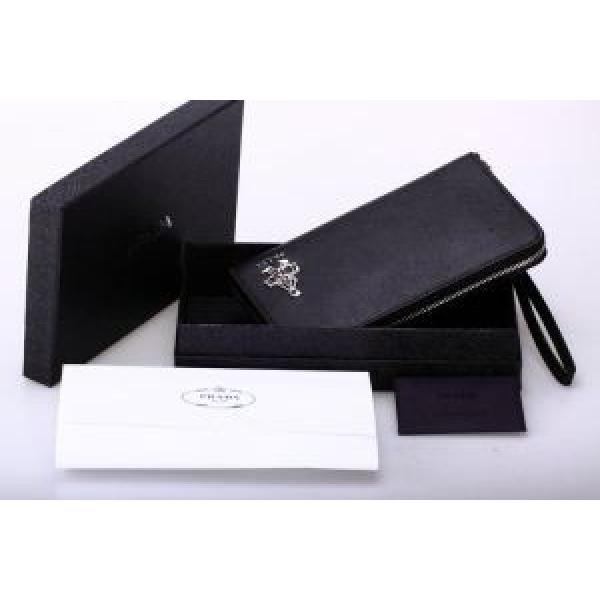 2026春夏 個性派 PRADA プラダ 財布 1188