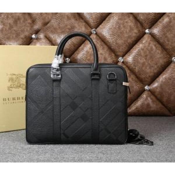 耐久性に優れ 2026春夏 BURBERRY バーバリー ハンドバッグ 8842-1