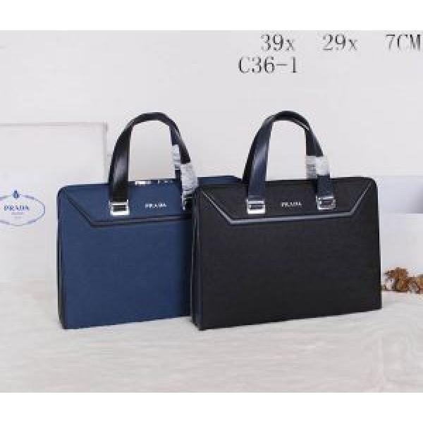 存在感◎ 2026春夏 PRADA プラダ ハンドバッグ C36-1  2色可選