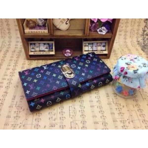 2026 高級感演出 LOUIS VUITTON ルイ ヴィトン スナップボタン式開閉 レディース財布
