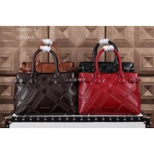 2026 首胸ロゴ BURBERRY バーバリー レディースバッグ 4色可選 39269101
