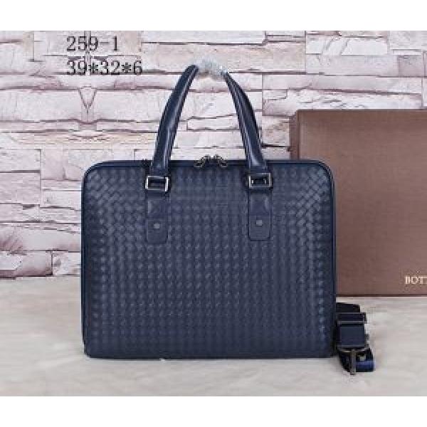 2026 BOTTEGA VENETA ボッテガ ヴェネタ 超人気美品◆ メンズ用 手持ち&amp;ショルダー掛け 259-1