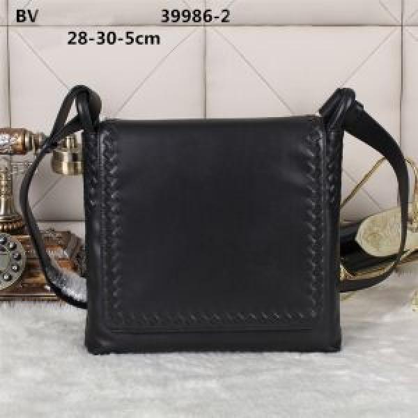 2026 BOTTEGA VENETA ボッテガ ヴェネタ 存在感◎ メンズ用 ショルダーバッグ 39986-2