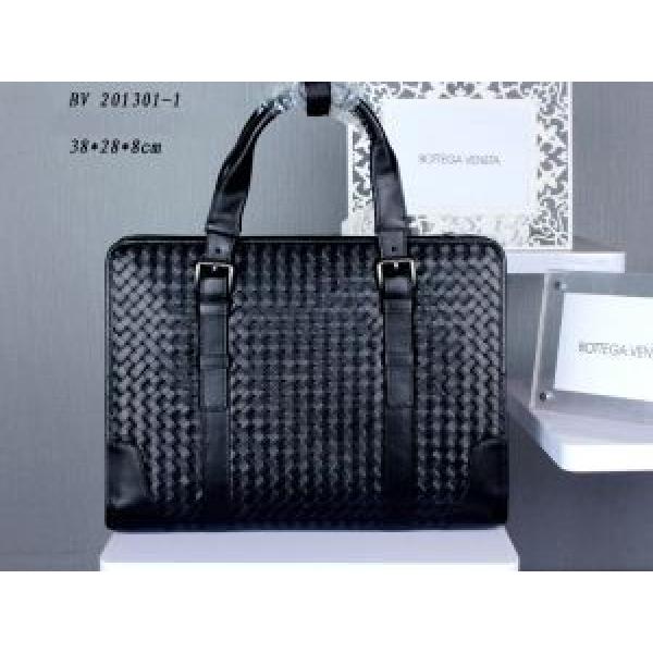 2026 BOTTEGA VENETA ボッテガ ヴェネタ 欧米韓流 メンズ用 手持ち&amp;ショルダー掛け 202601-1