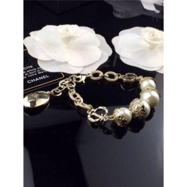 2026 DIOR ディオール 高級感溢れるデザイン パール ブレスレット