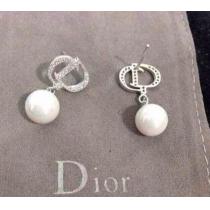 DIORディオールピアス アクセサリーフェイクパール