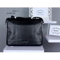 2026 値下げ！PRADA プラダ メンズ用 ショルダーバッグ 6012-3