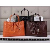 BURBERRY バーバリー 2026 人気激売れ レディースバッグ 3色可選 39150501