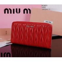 希少 2026春夏 MIUMIU ミュウミュウ 財布 1033