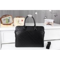 2026 BOTTEGA VENETA ボッテガ ヴェネタ 人気が爆発 メンズ用 手持ち&ショルダー掛け 3842