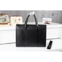 2026 BOTTEGA VENETA ボッテガ ヴェネタ 超人気美品◆メンズ用 手持ち&ショルダー掛け 3843-1