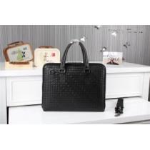 2026 BOTTEGA VENETA ボッテガ ヴェネタ 高級感演出 メンズ用 手持ち&ショルダー掛け 3844-1