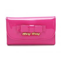 miu miu ミュウミュウ6連キーケース偽物が、フレッシュピンクアイテム