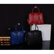 PRADA プラダ 2026 秋冬 格安！レディースハンドバッグ 3色可選 86...