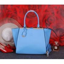 大人のおしゃれに 2026春夏FENDI フェンディ 手持ち&ショルダー...