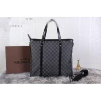 2026春夏 LOUIS VUITTON ルイ ヴィトン 高級感演出 ハンドバッ...